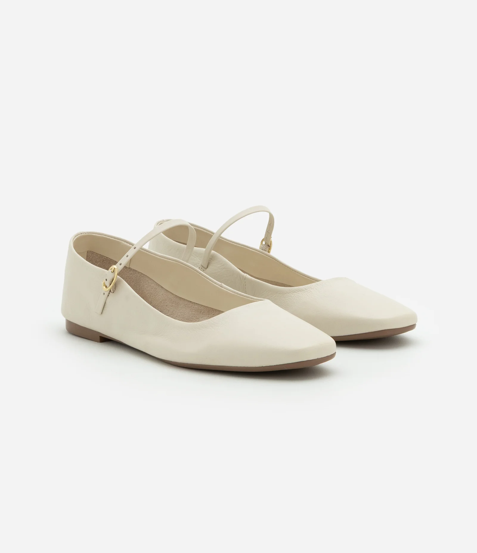 Sapatilha de Couro Bico Quadrado